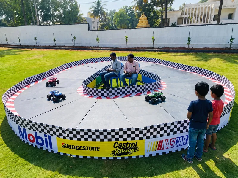 Car Race M2