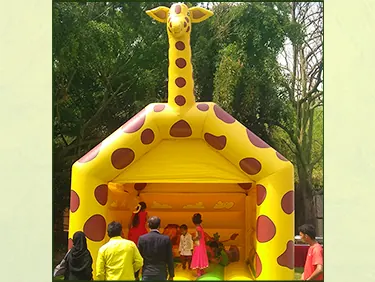 Giraffee Bouncy