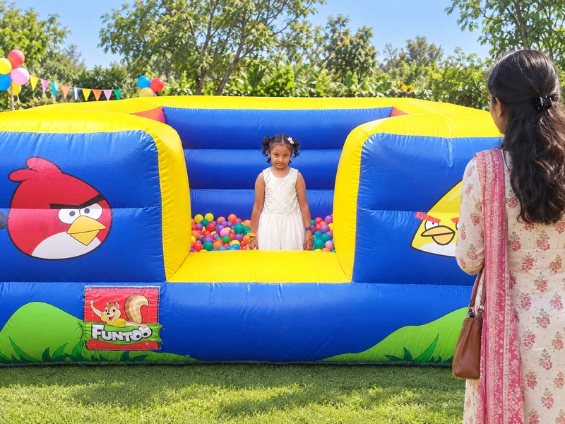 Ball Pool - Inflatable