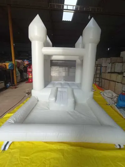 White Bouncy